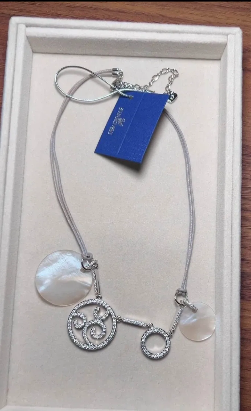 Swarovski Shell Pearl Necklace image indicator(2)