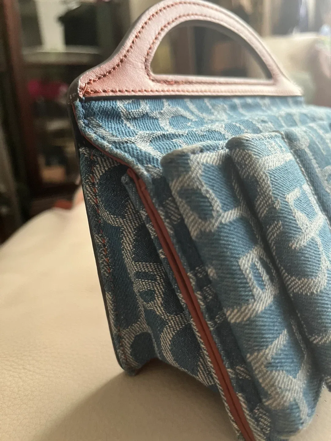 Laurence & Chico Handbag image indicator(2)