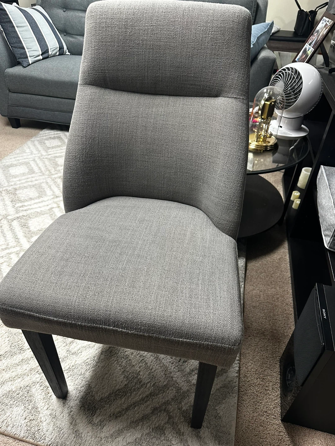 Glass Round Dining Table with 4 Grey Chairs