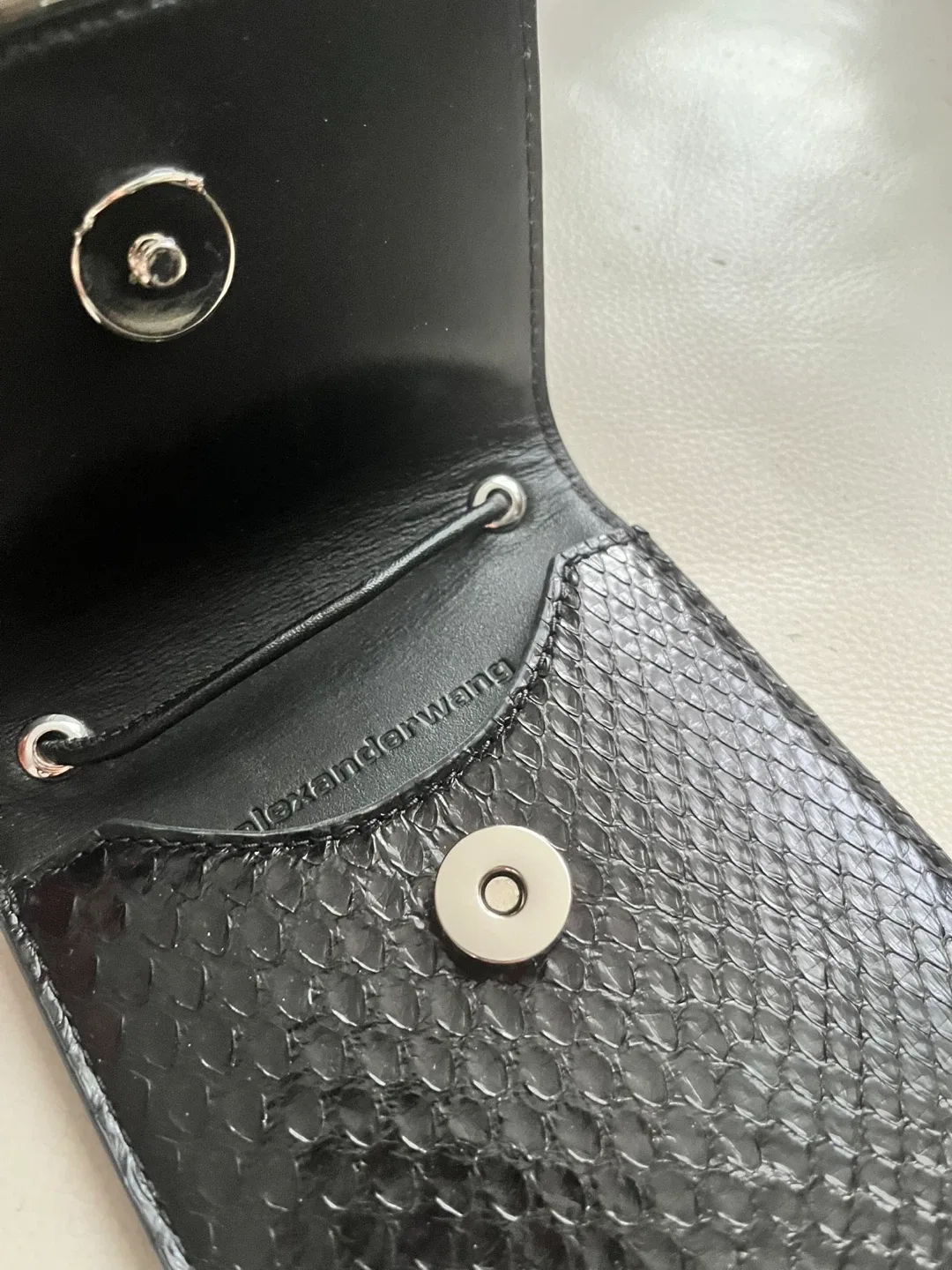 Black Snake Print Phone Pouch image indicator(4)