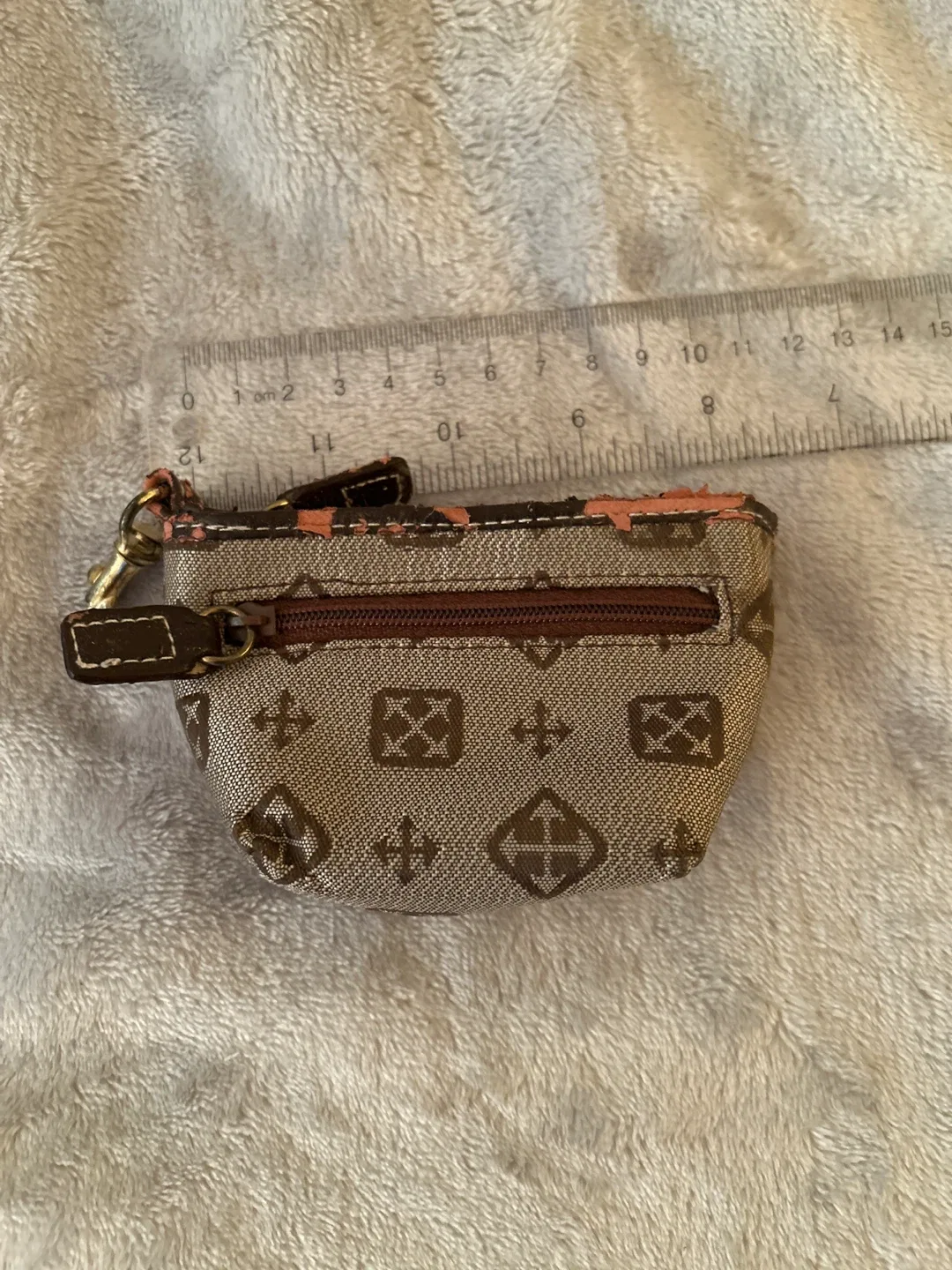 Small Patterned Coin Purse image indicator(2)