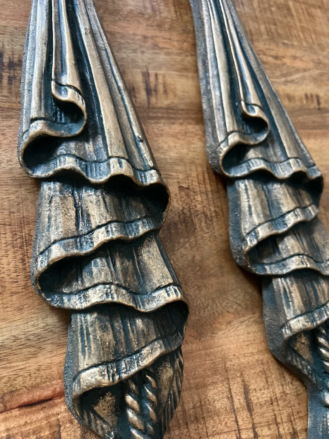 Vintage Wall Accents/Decor image indicator(2)