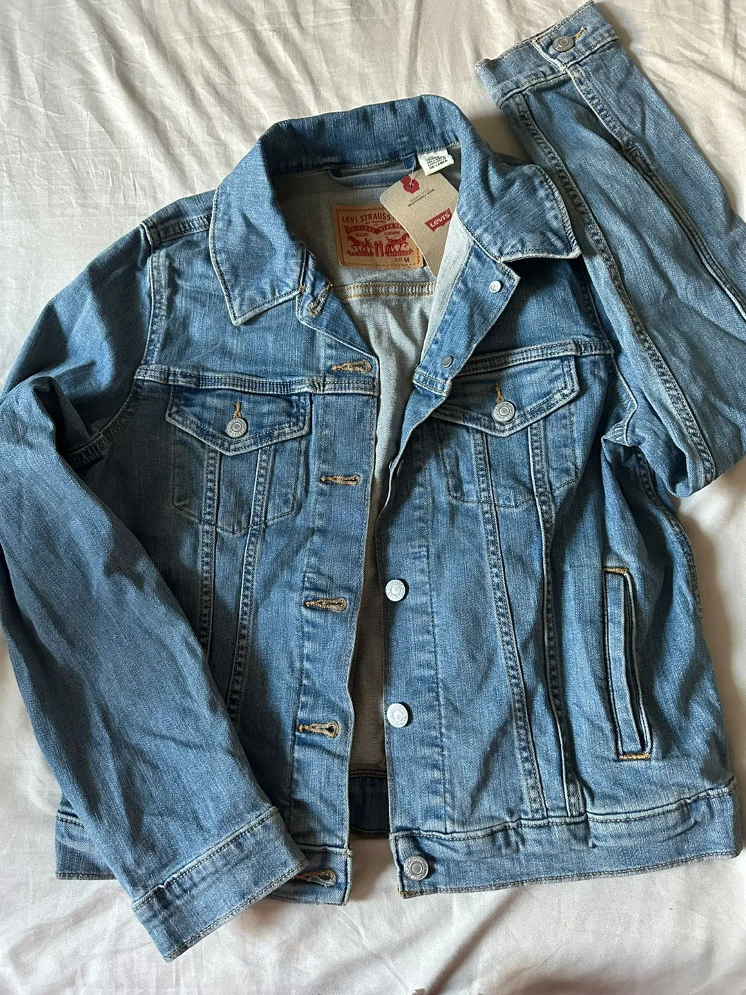 Levi's Denim Jacket - Size M