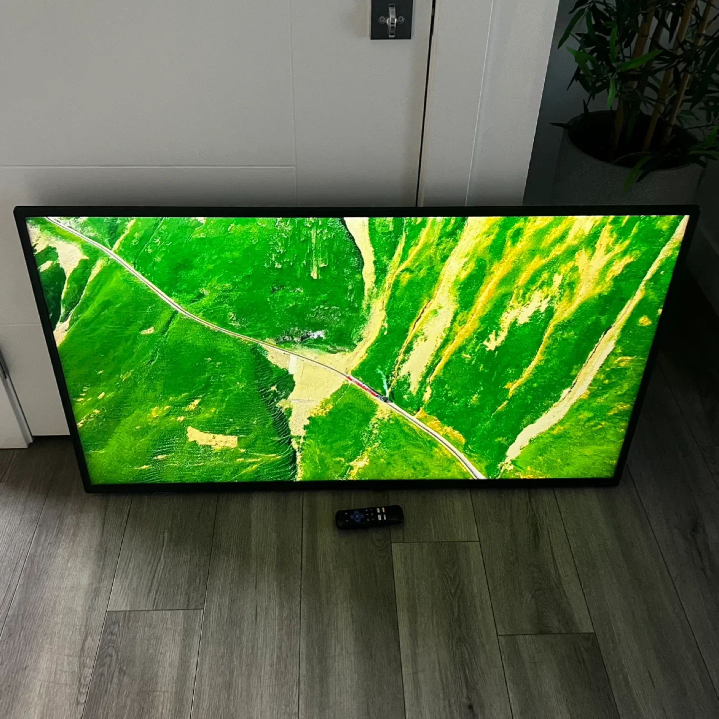 Sharp 50" Smart Roku TV