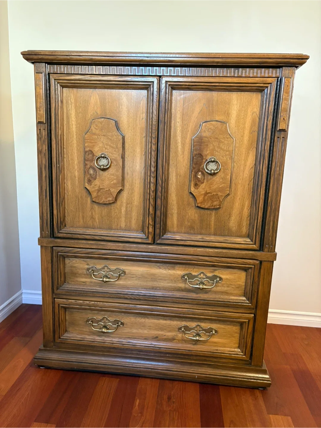 Bedroom suite image indicator(2)