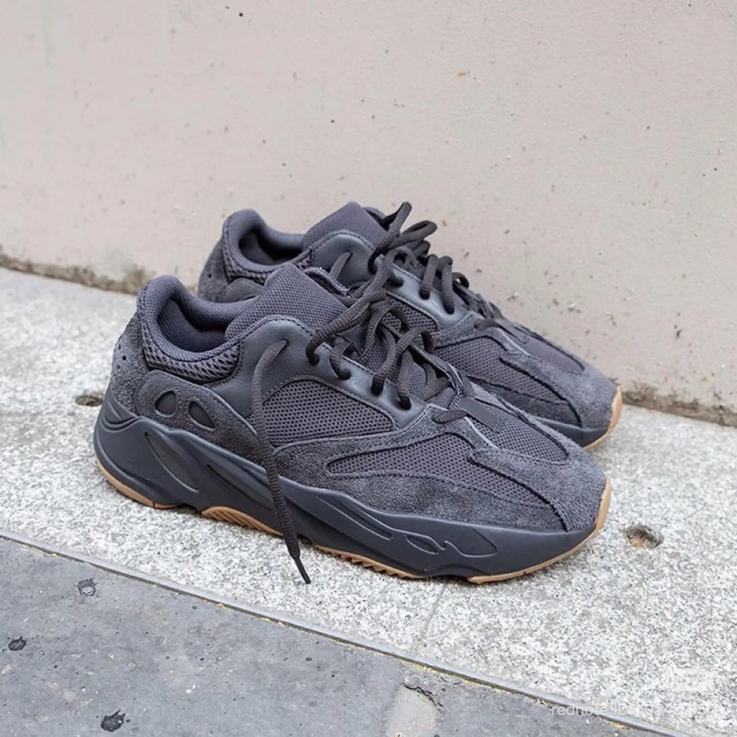 New Boost 700 Utility Black Size US 5 EU 38