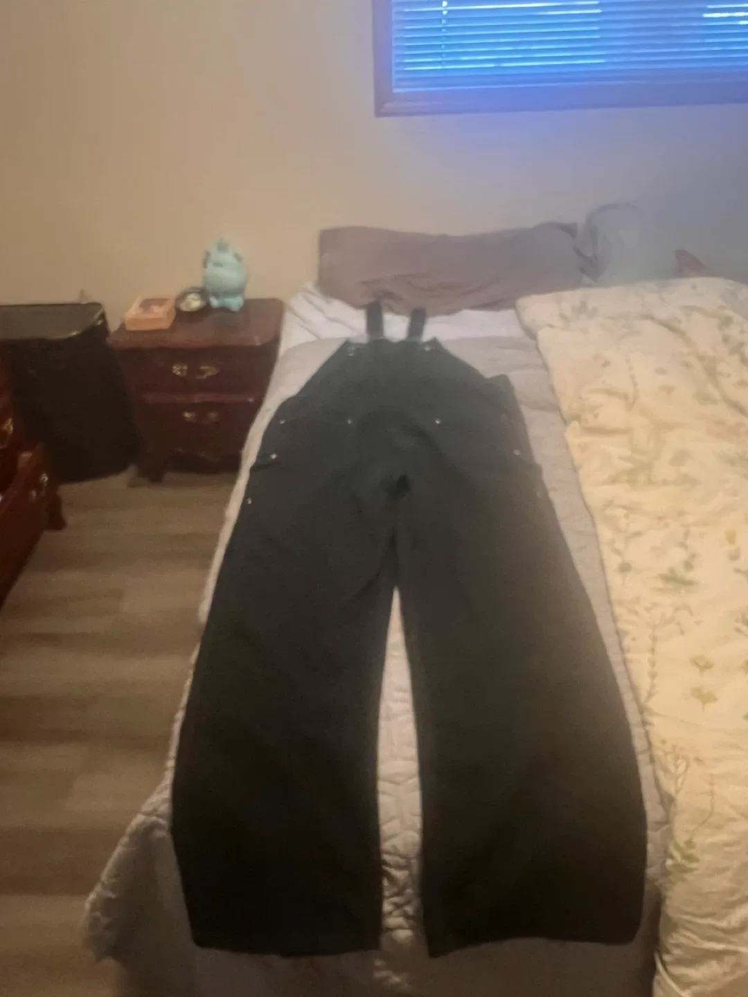 Carhartt Loose Fit Bib Overalls 42x34 image indicator(2)