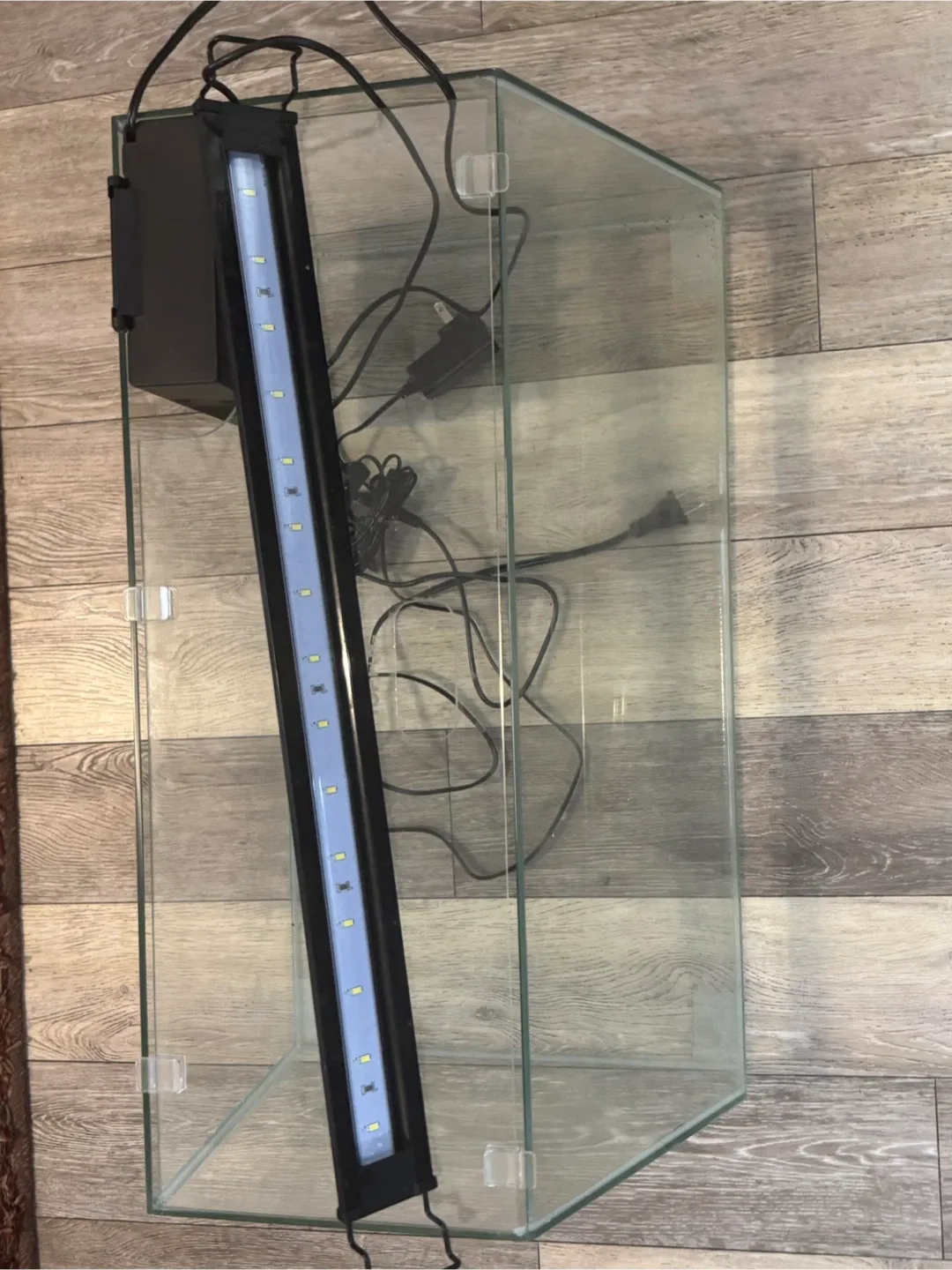 Glass Aquarium with Light image indicator(2)