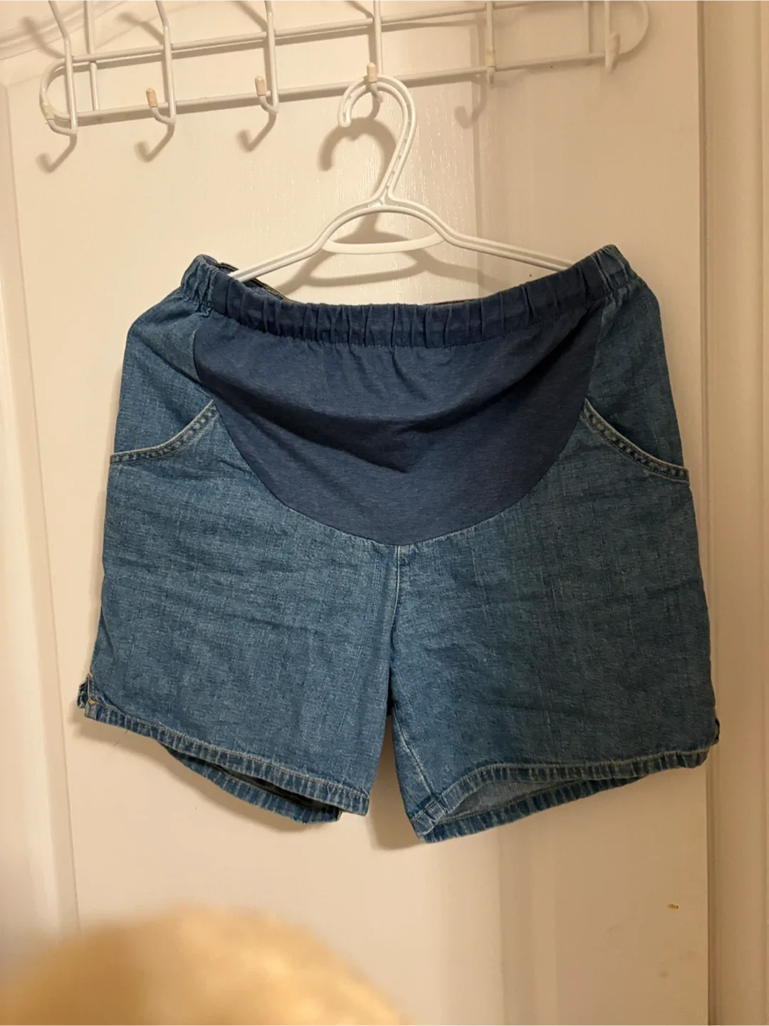 Maternity Denim Shorts image indicator(3)