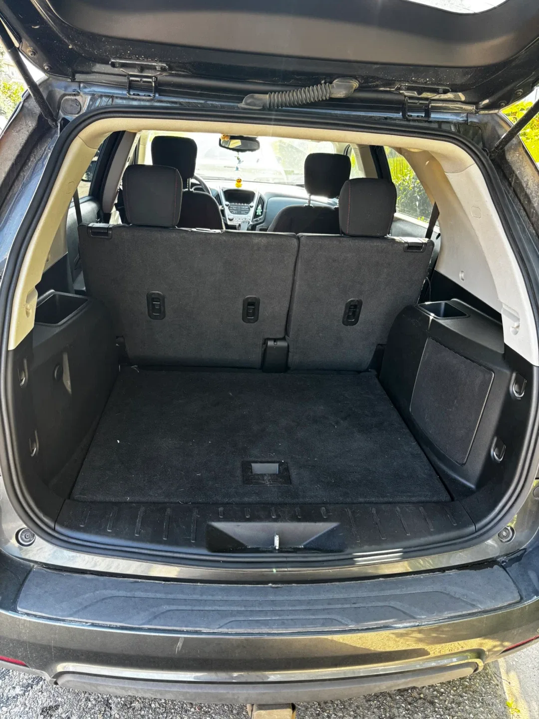 2017 Chevrolet Equinox SUV image indicator(8)