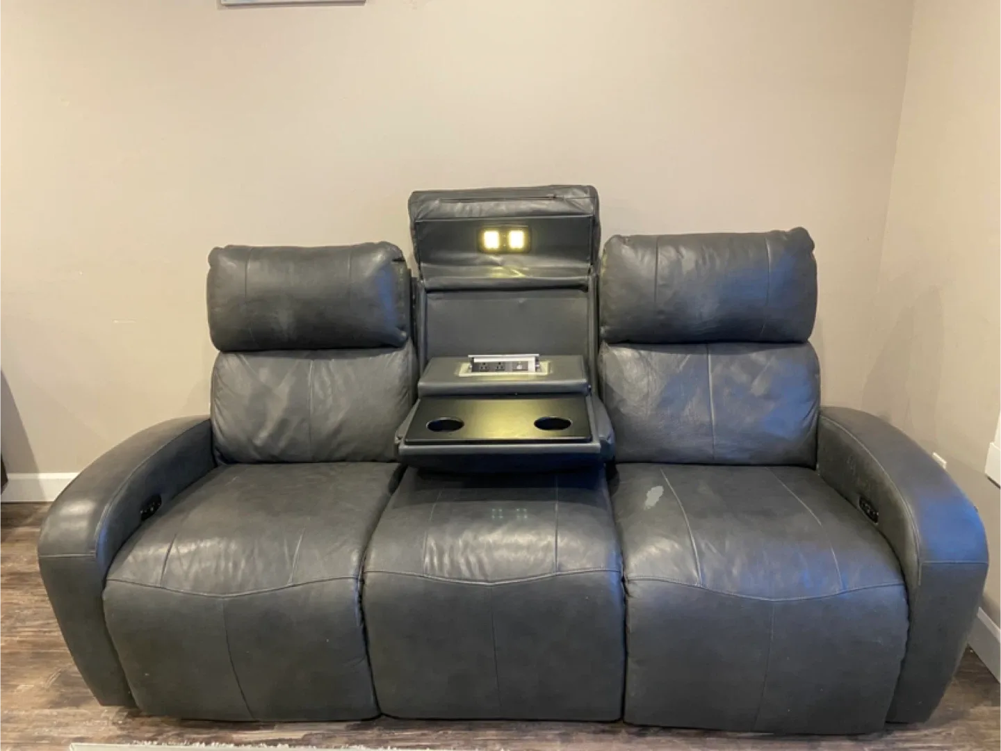 Genuine leather recliner couch image indicator(2)