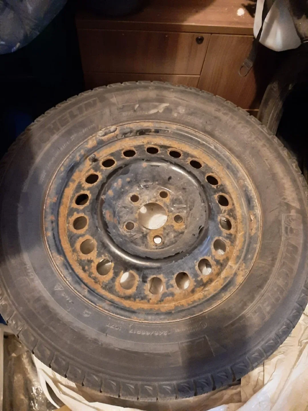 245/65R17 Tire image indicator(7)