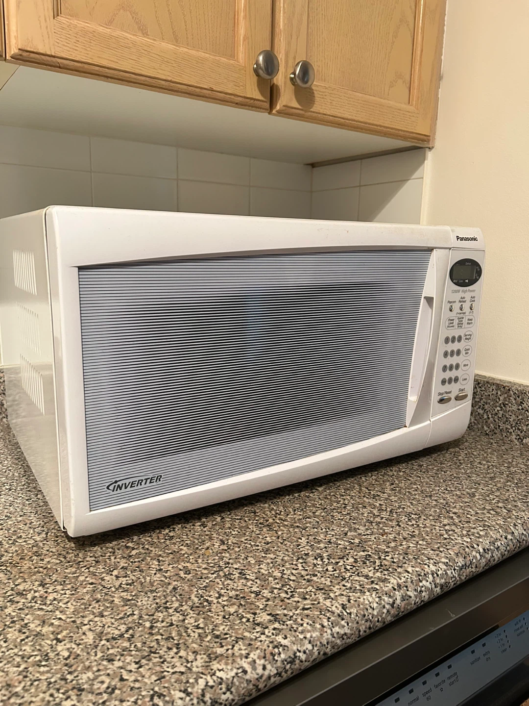 Panasonic Microwave - photo 2