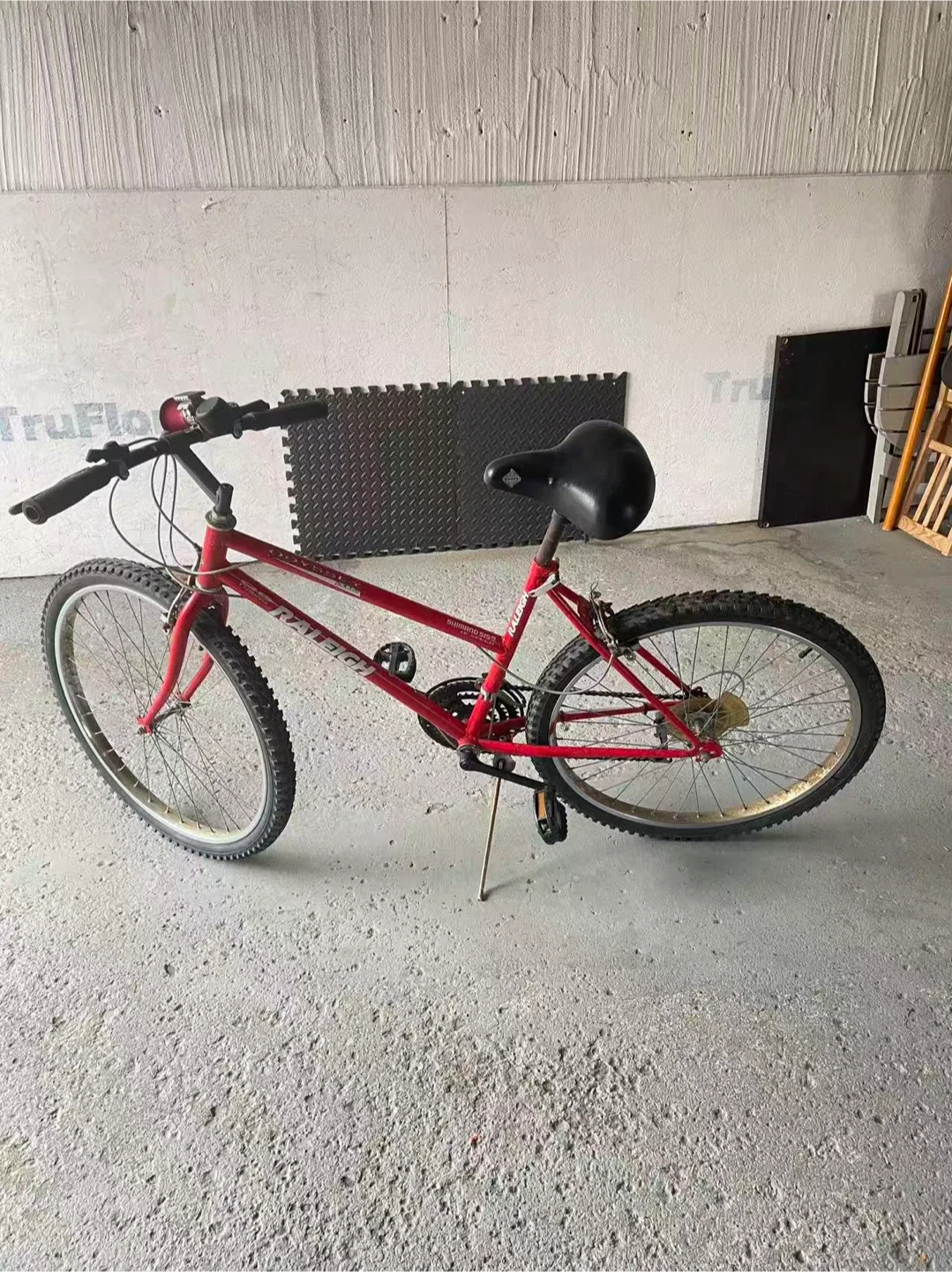 Avigo Rip Claw 16" Kids Bike