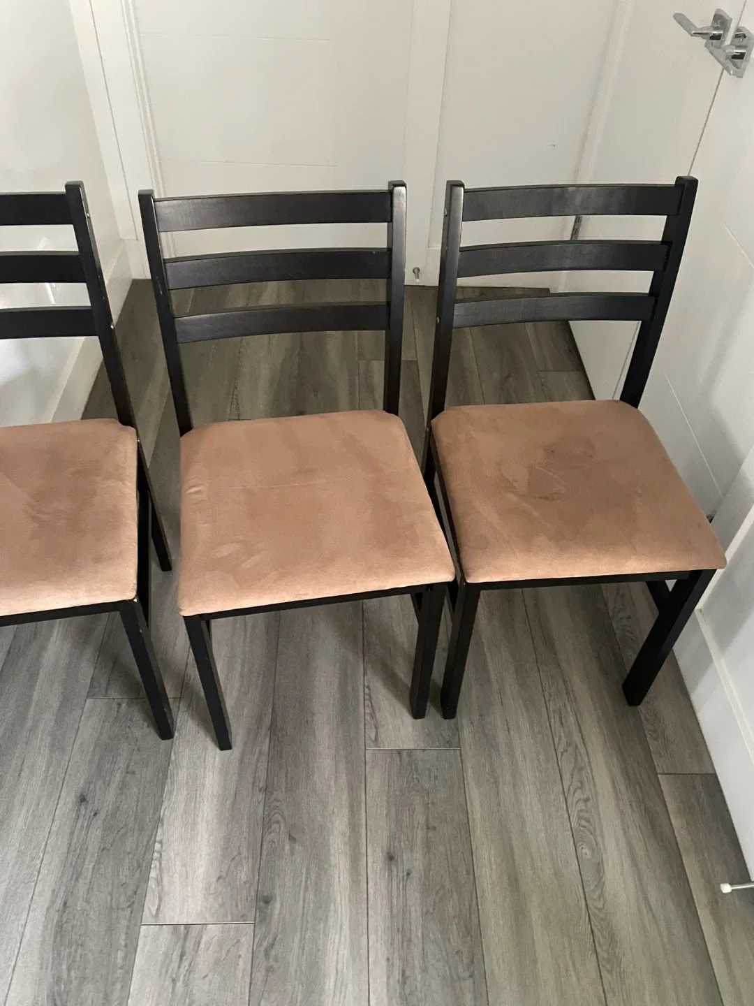 Four Dining Chairs image indicator(7)