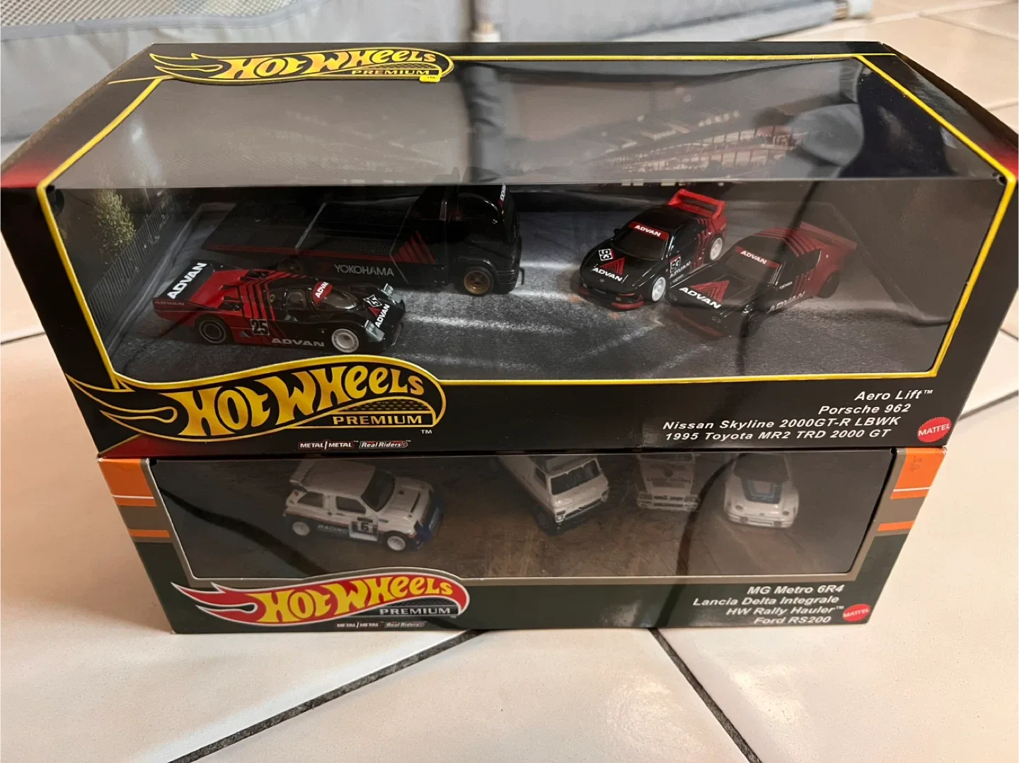 Hot Wheels Premium Aero Lift & MG Metro 6R4 Set