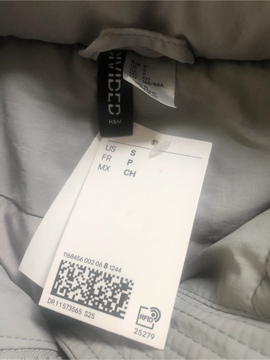 H&M Divided Puffer Coat - Size Small image indicator(2)