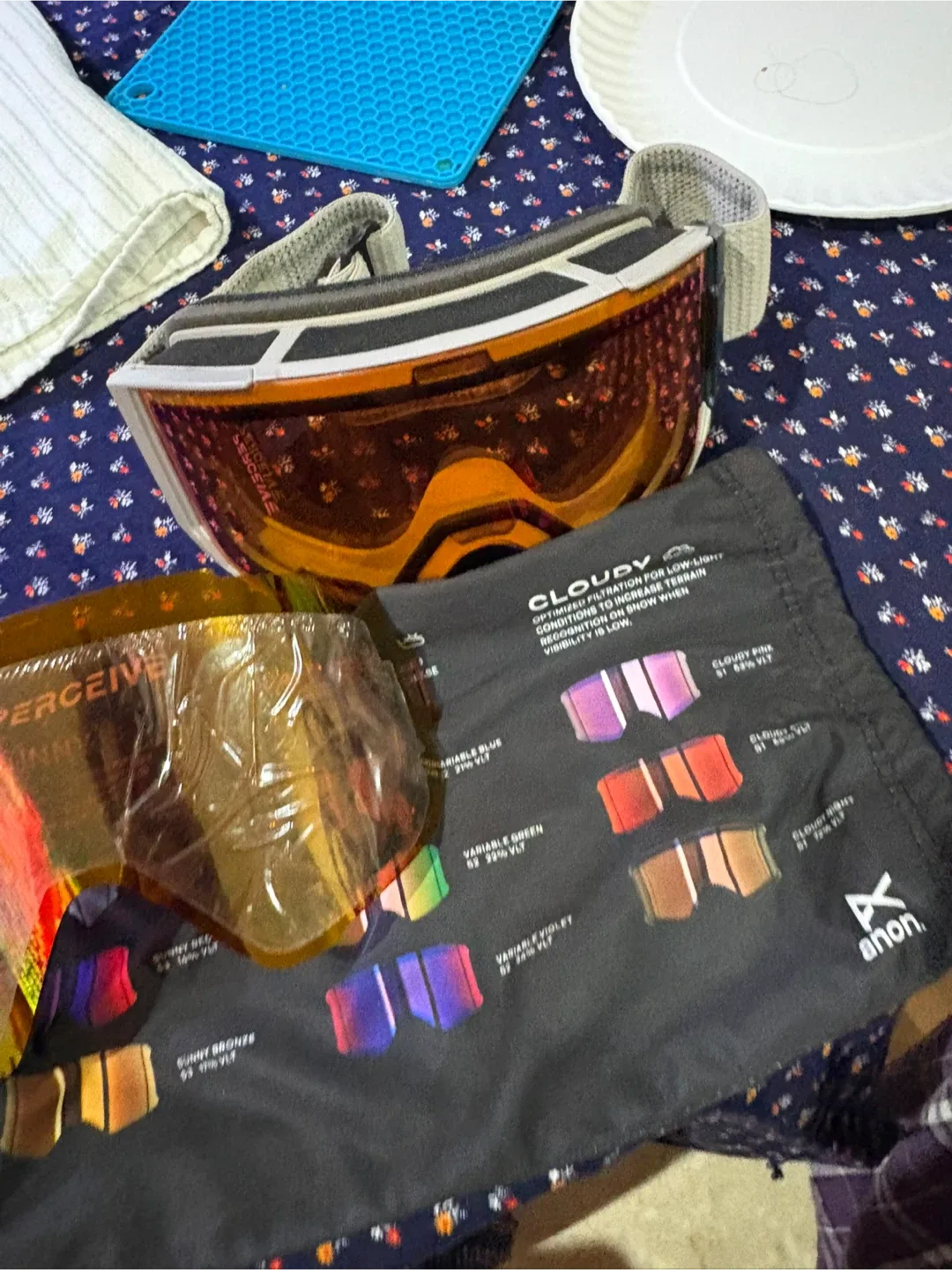 Anon Perceive Bronze Snow Goggles image indicator(10)