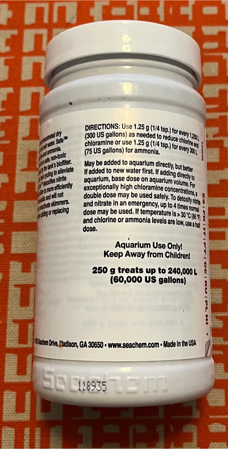 Seachem Safe - Removes Chlorine, Chloramine, and Ammonia image indicator(2)