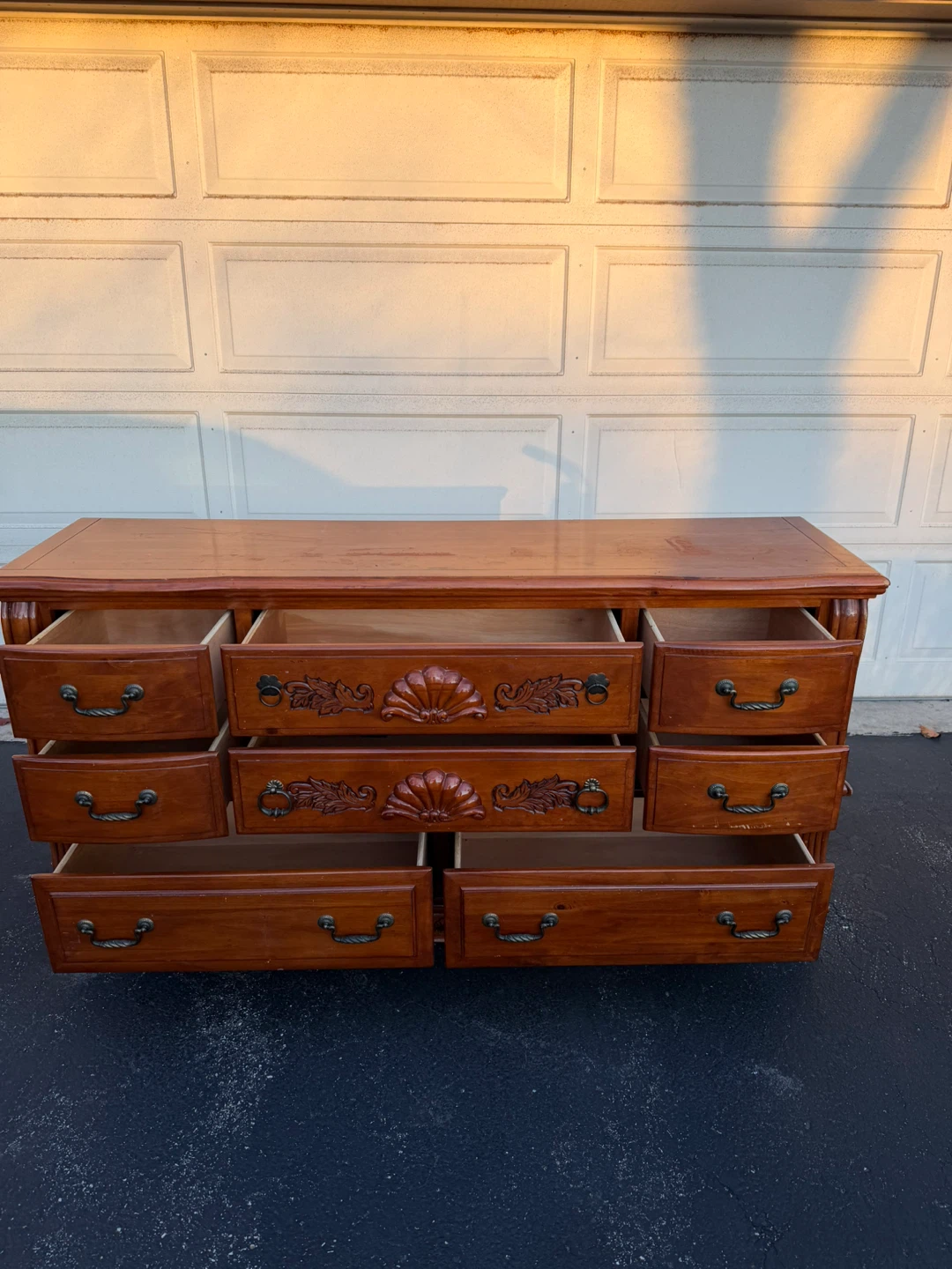 8 Drawers Dresser - photo 4