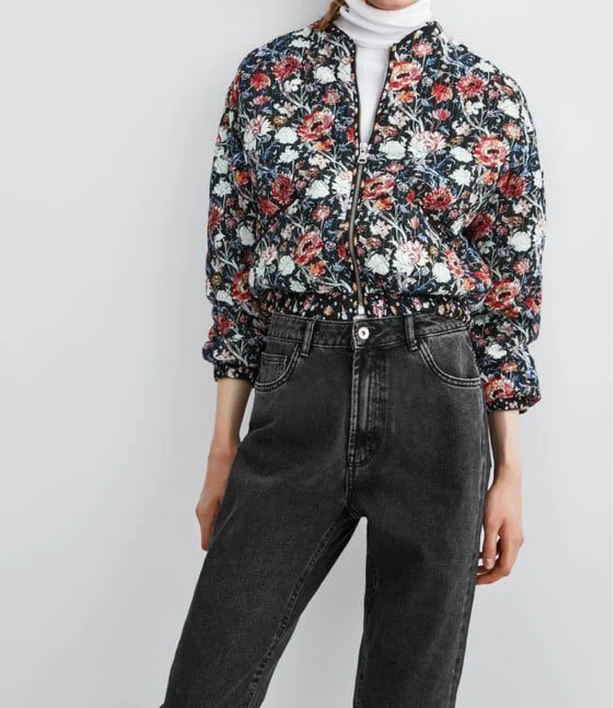 Zara TRF Floral Bomber Jacket - Size M image indicator(2)