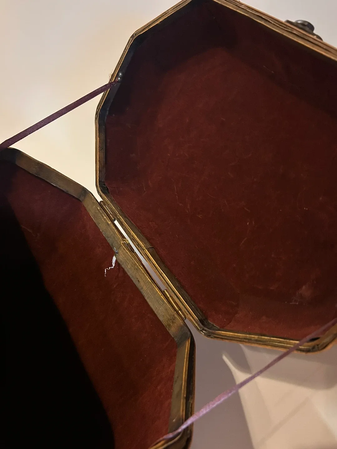 Vintage Bamboo Hamper image indicator(6)