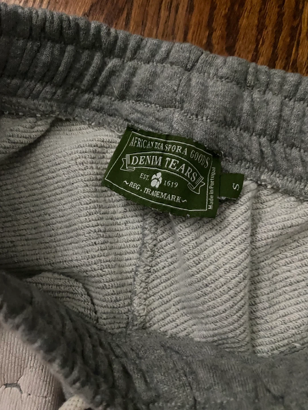 Denim Tears Grey Floral Sweatpants - Size Small - photo 2