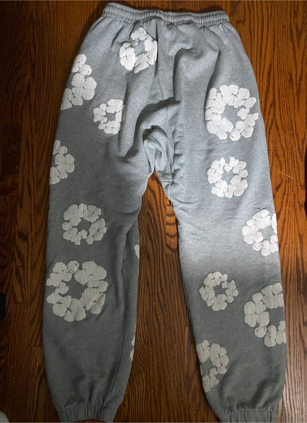 Denim Tears Grey Floral Sweatpants - Size Small - photo 3