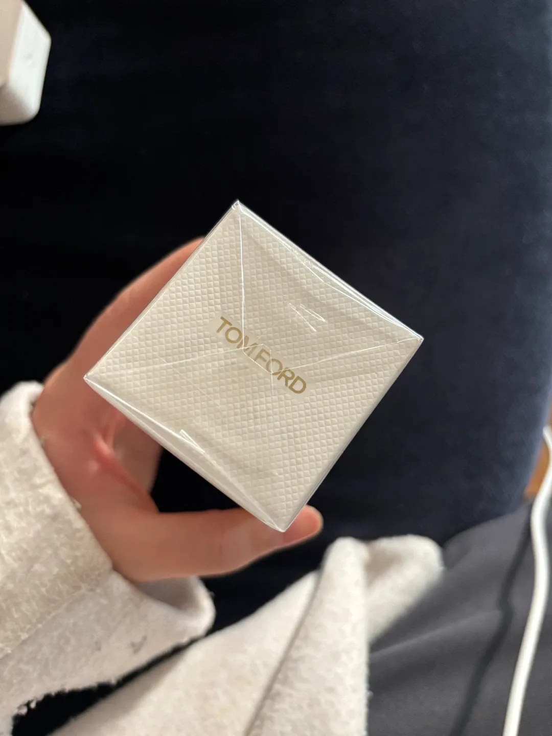 New Tom Ford White Suede 50mL image indicator(2)