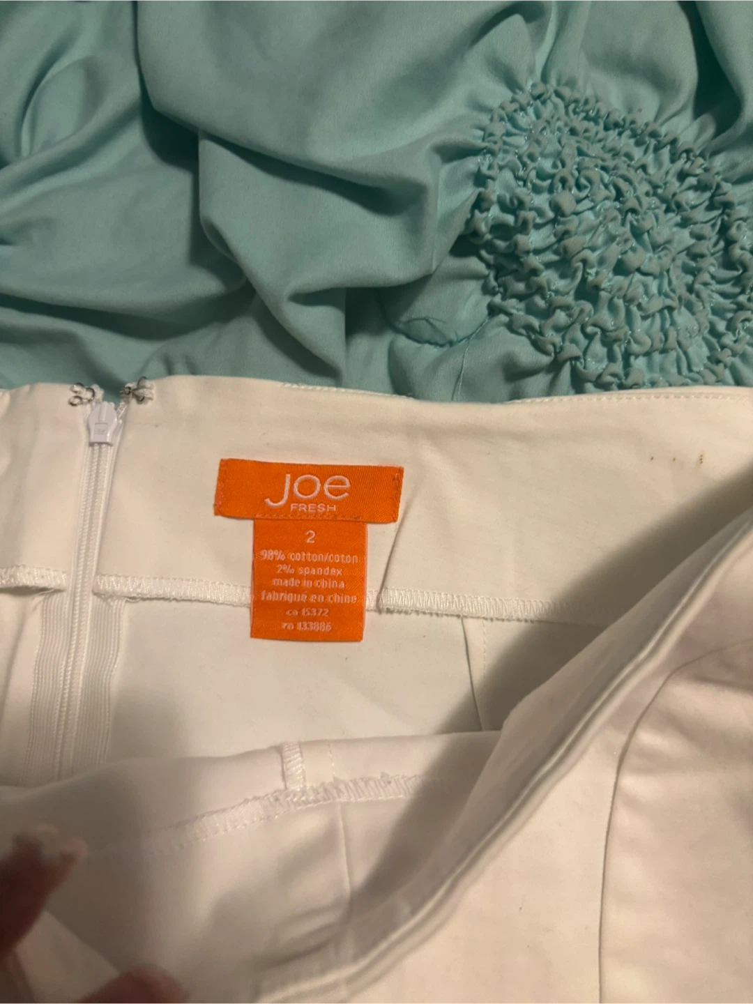 Joe Fresh White Mini Skirt - Size 2 - photo 2