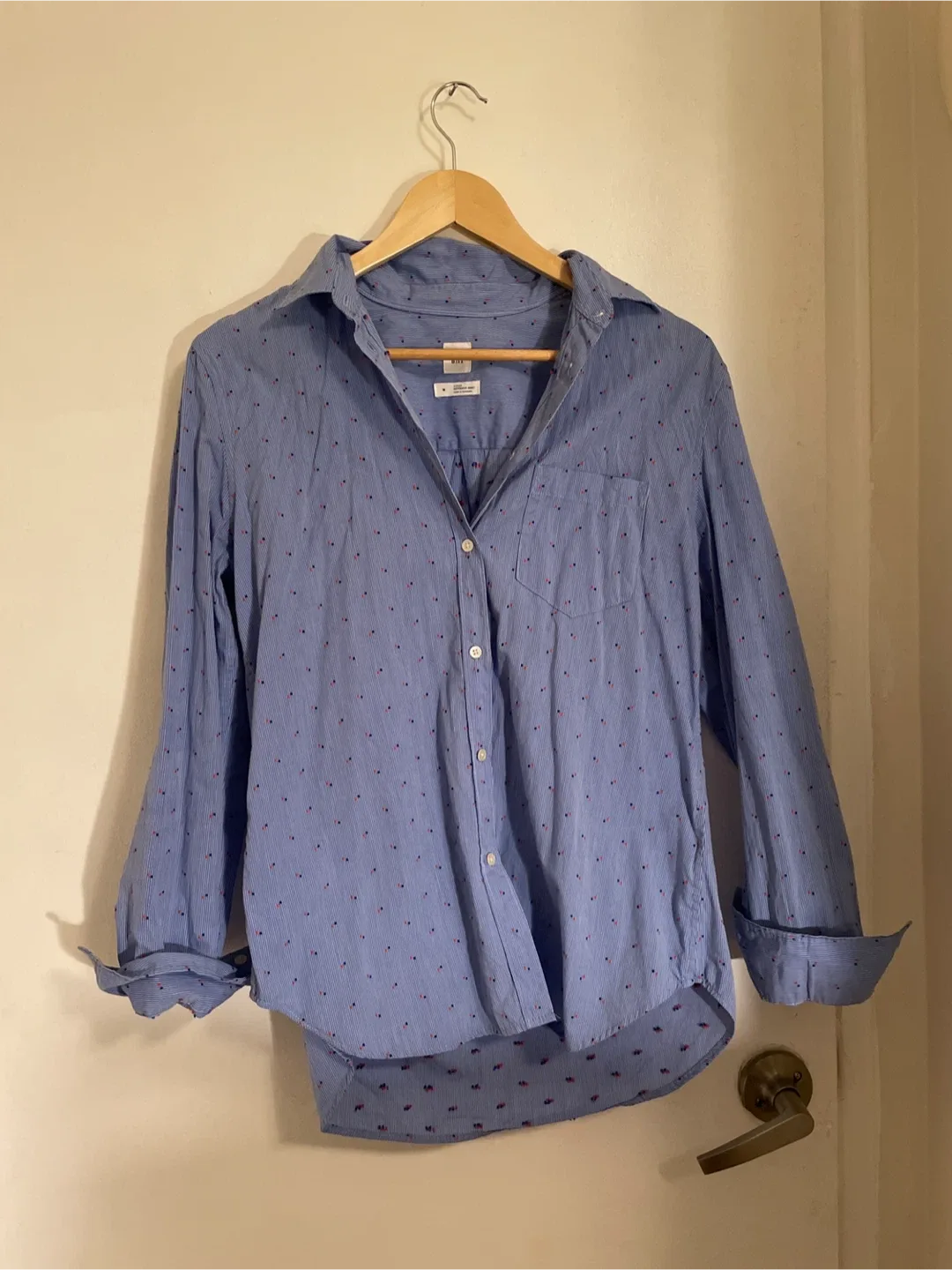 GAP Fitted Boyfriend Shirt - Size M