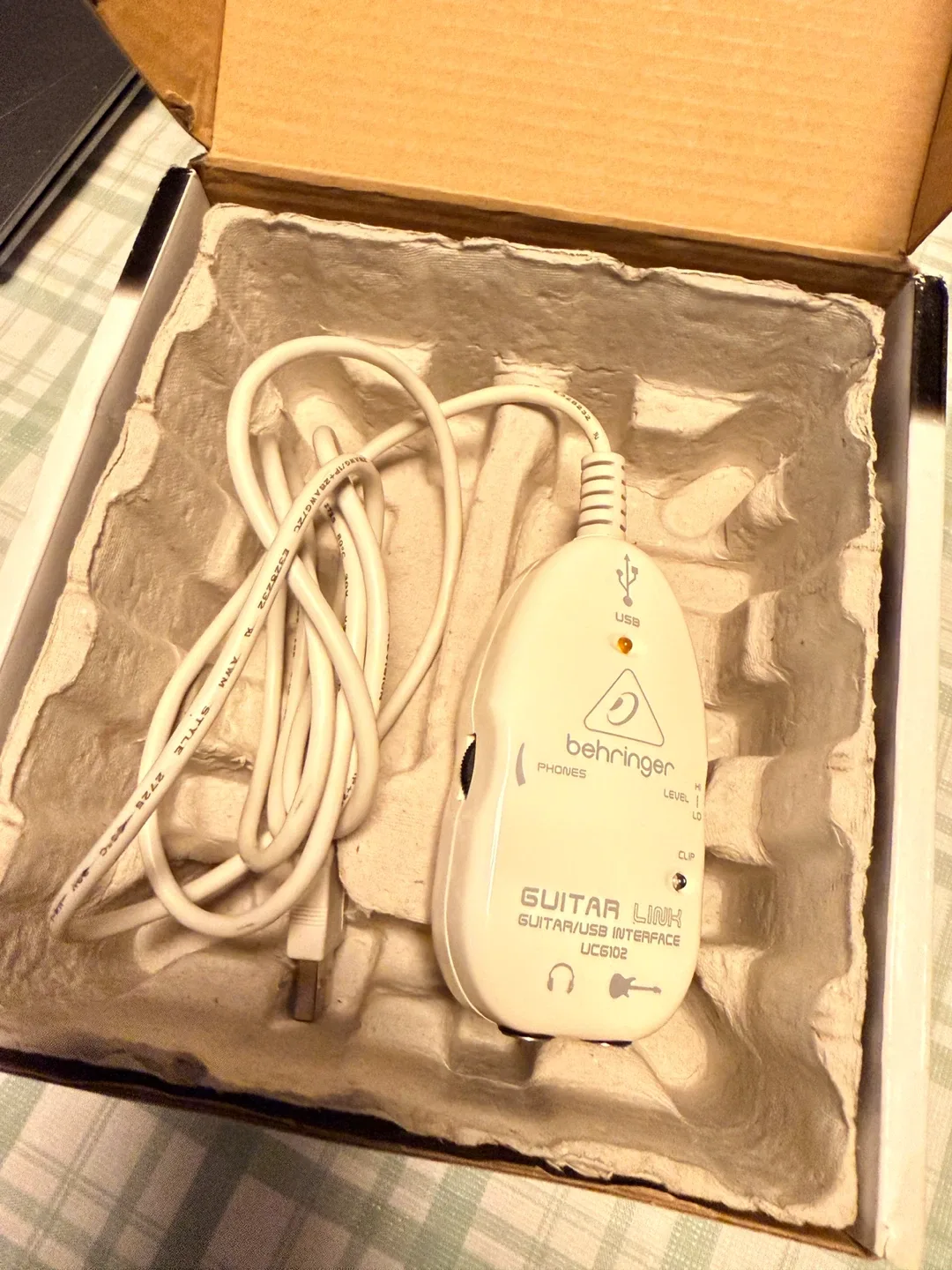 Behringer Guitar Link UCG102 USB Interface image indicator(3)