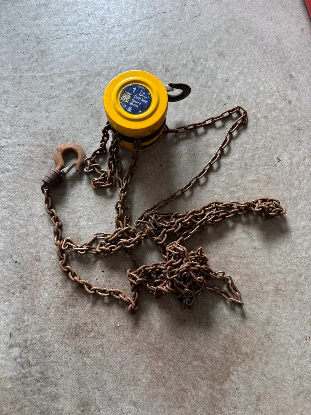 Power Fist 1 Ton Chain Hoist