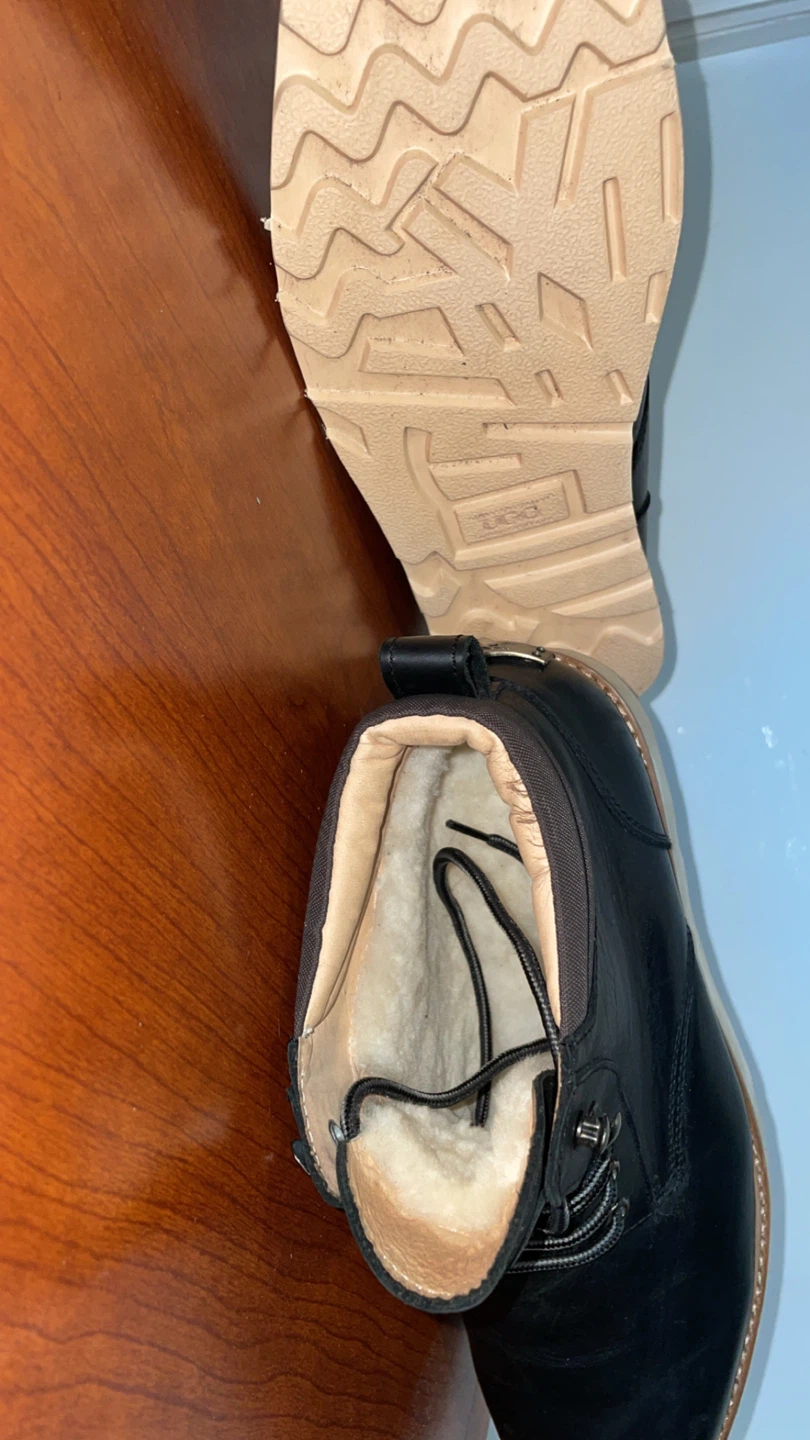 UGG Ozweah 4K Correction Boots - size 9.5 - photo 4