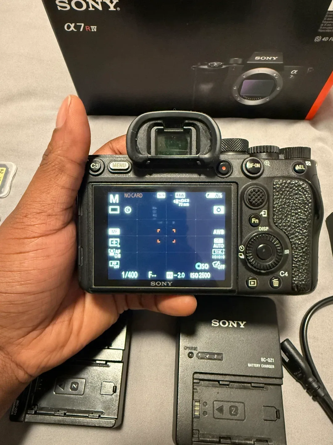 Sony Alpha a7R IV Camera with Accessories image indicator(3)