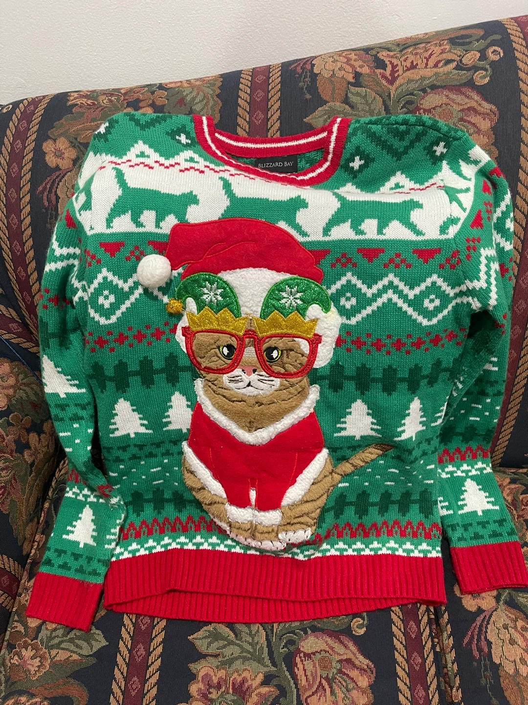 Christmas Sweater - Size M