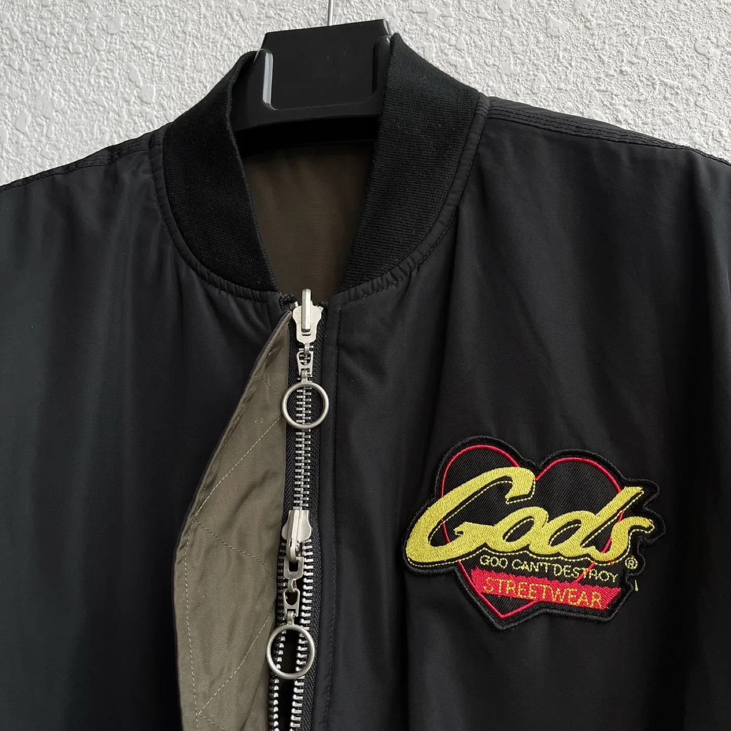 Two-sided wearable pilots style bomber jacket image indicator(5)