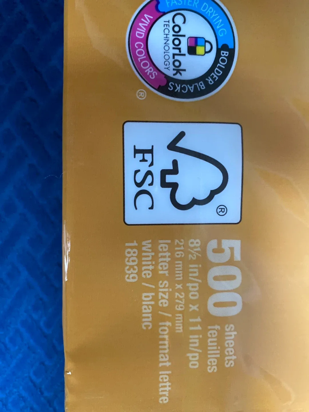 24 lb. Staples Inkjet Paper - 500 Sheets image indicator(2)