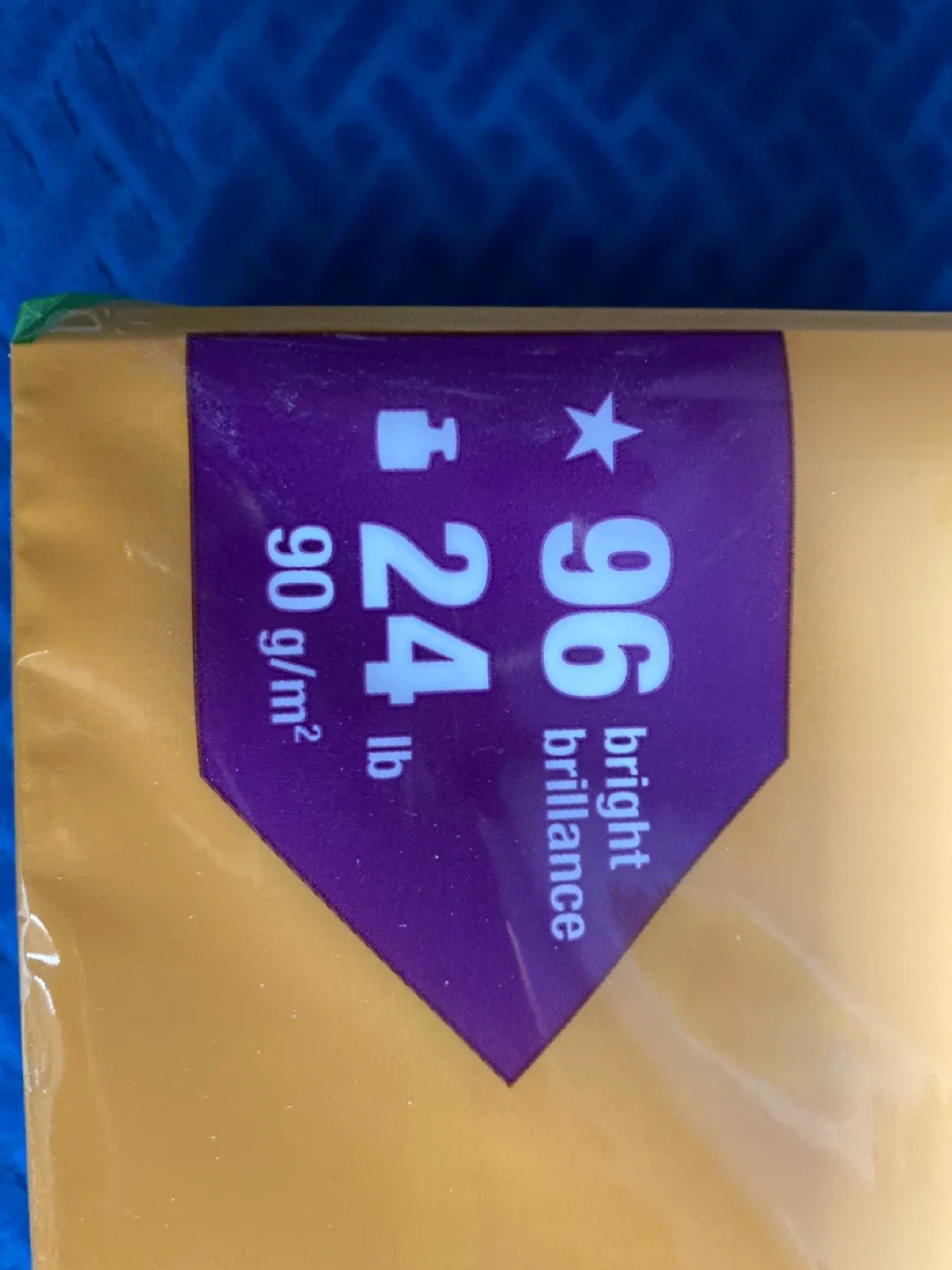 24 lb. Staples Inkjet Paper - 500 Sheets image indicator(3)