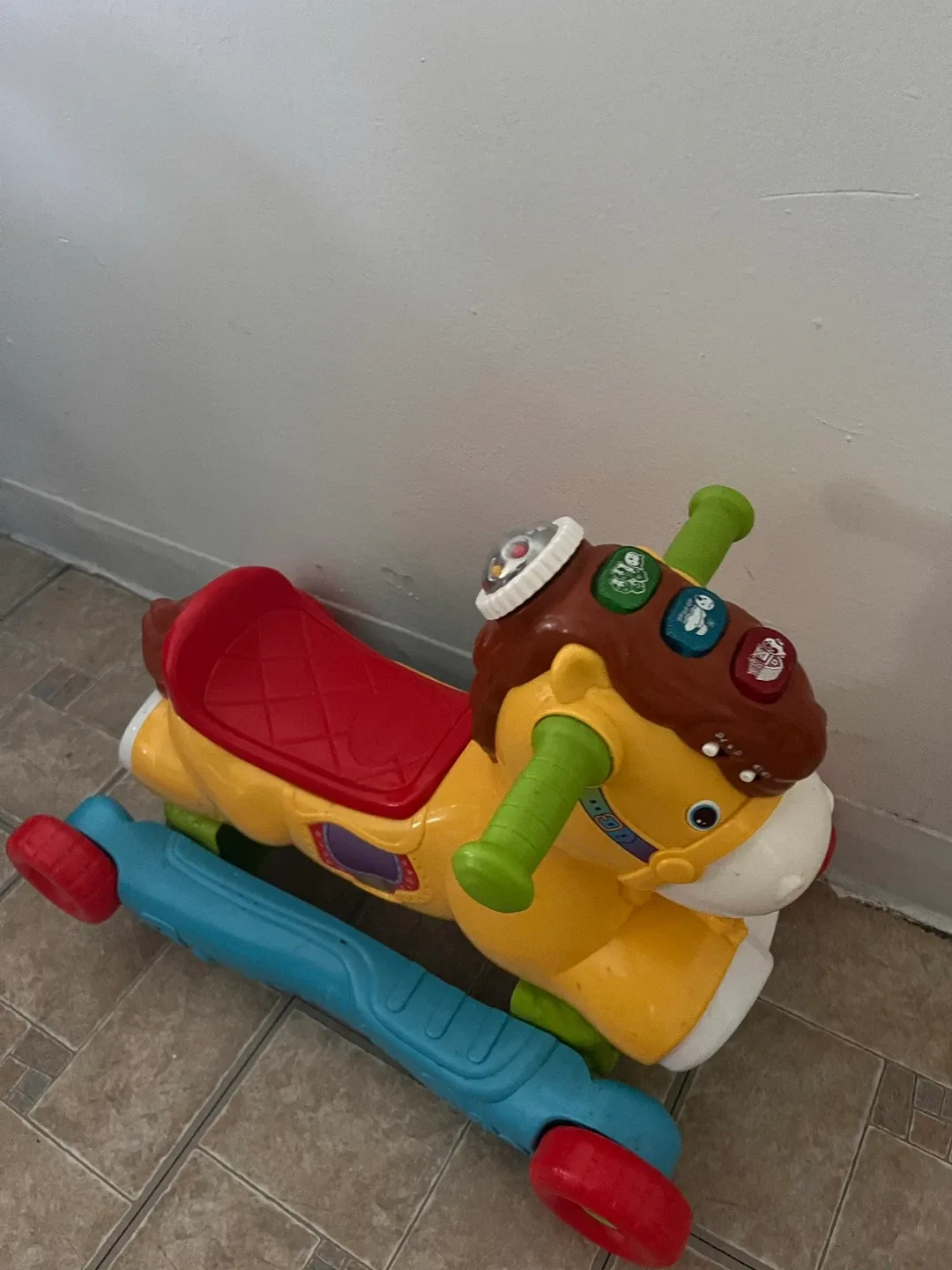 VTech Gallop and Rock Learning Pony image indicator(2)