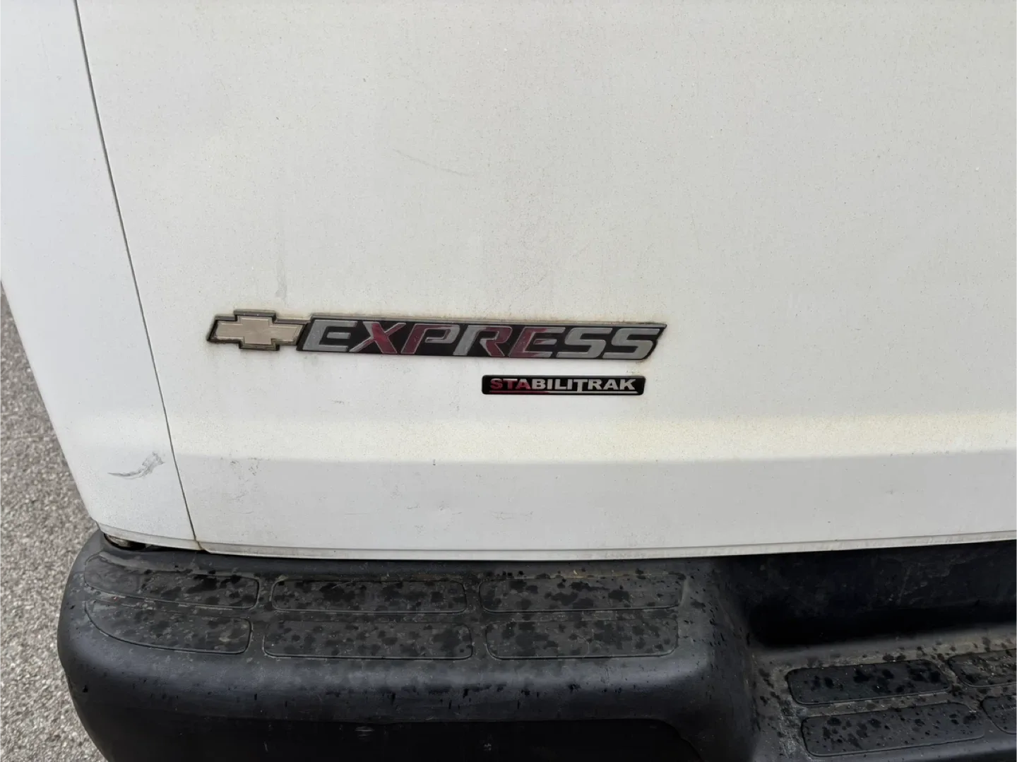 Chevrolet Express Cargo Van image indicator(7)