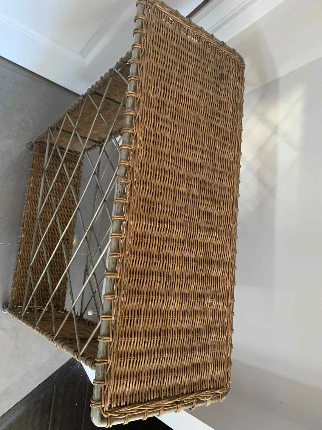 Floor standing wine rack image indicator(6)