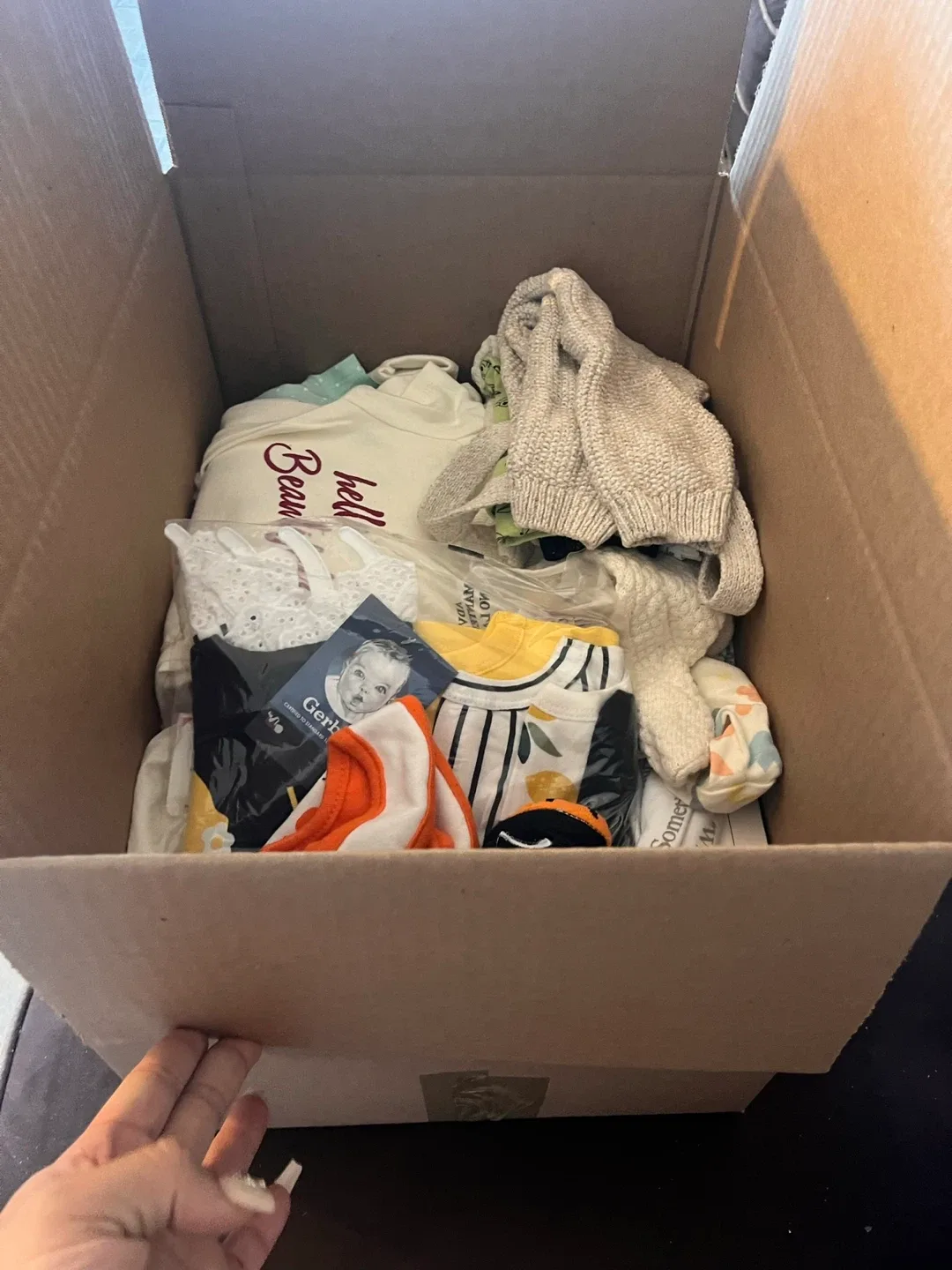 Baby Clothes Box - Mixed Sizes & Brands image indicator(4)