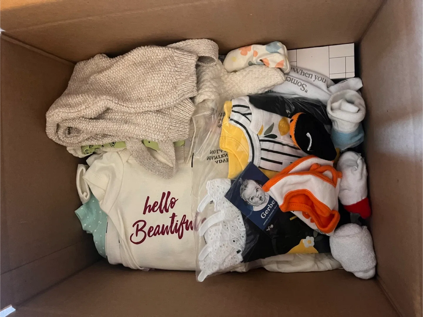 Baby Clothes Box - Mixed Sizes & Brands image indicator(3)