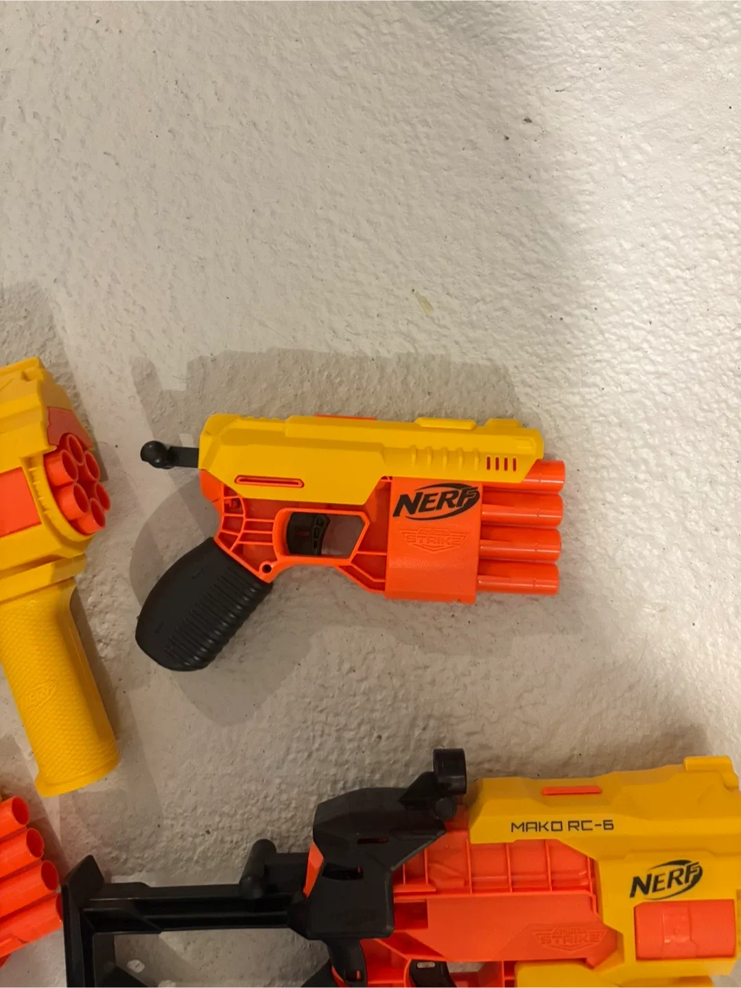 Nerf Strike and Mako RC-6 Blasters image indicator(3)