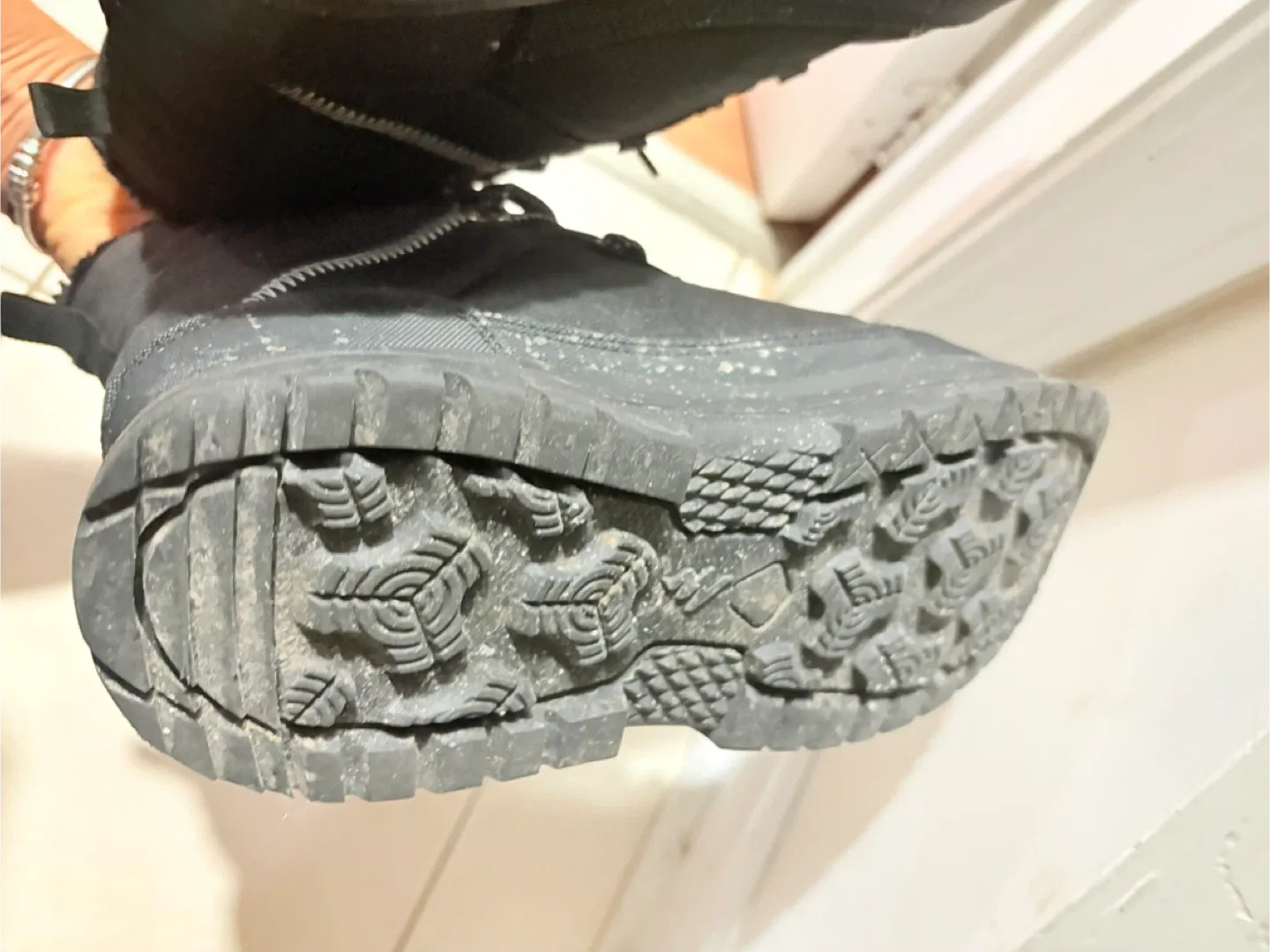 Quechua Black Winter Boots - Size 42 image indicator(6)