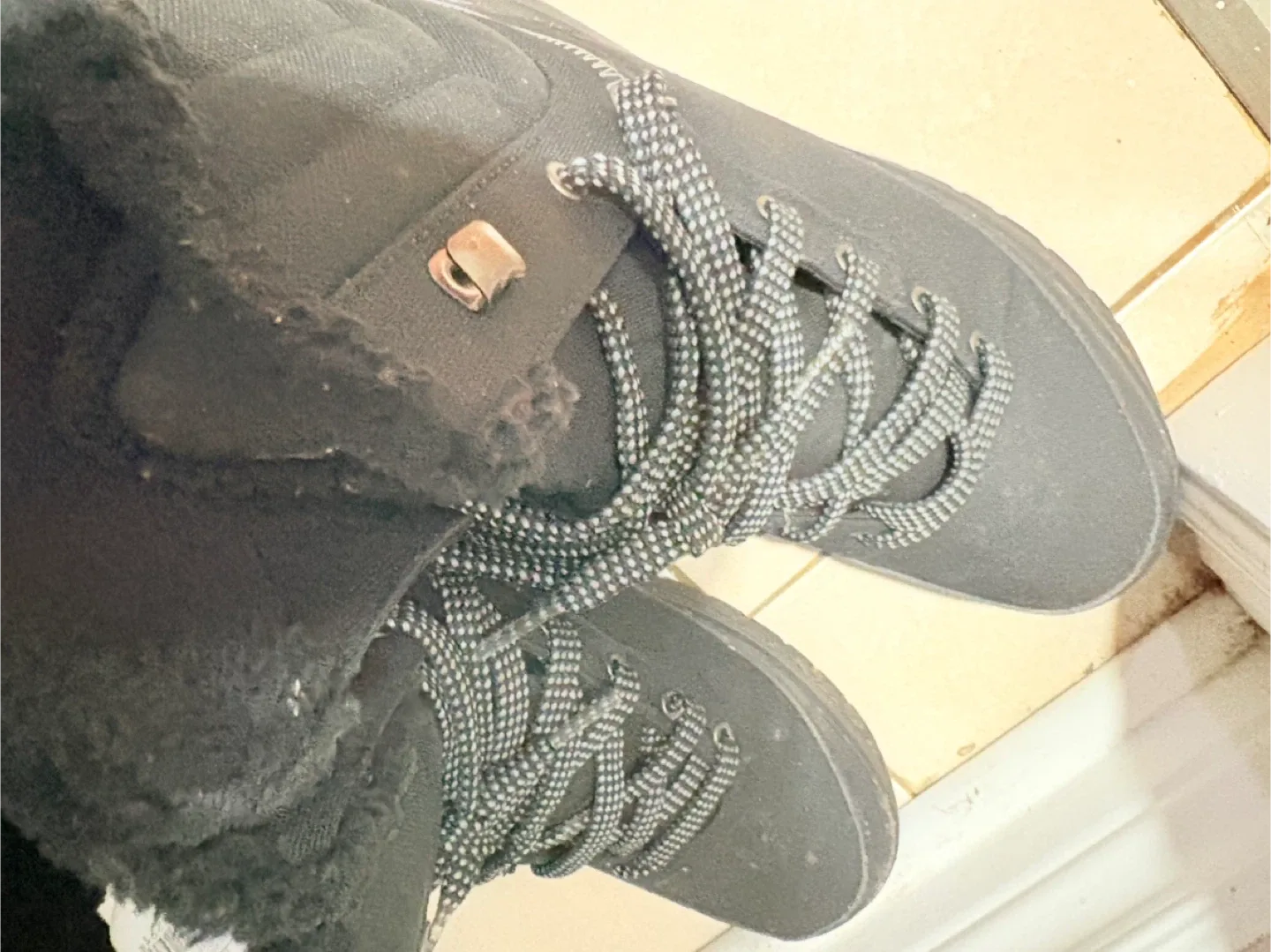 Quechua Black Winter Boots - Size 42 image indicator(5)