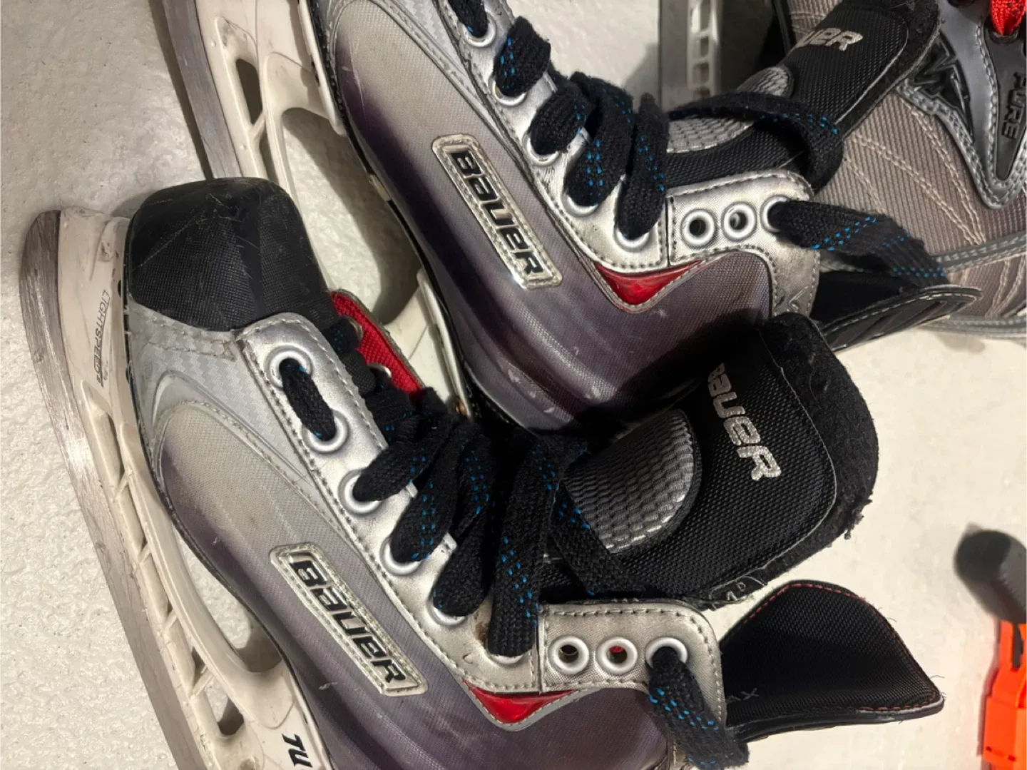 Bauer Vapor X70 Ice Skates - Size 4.5