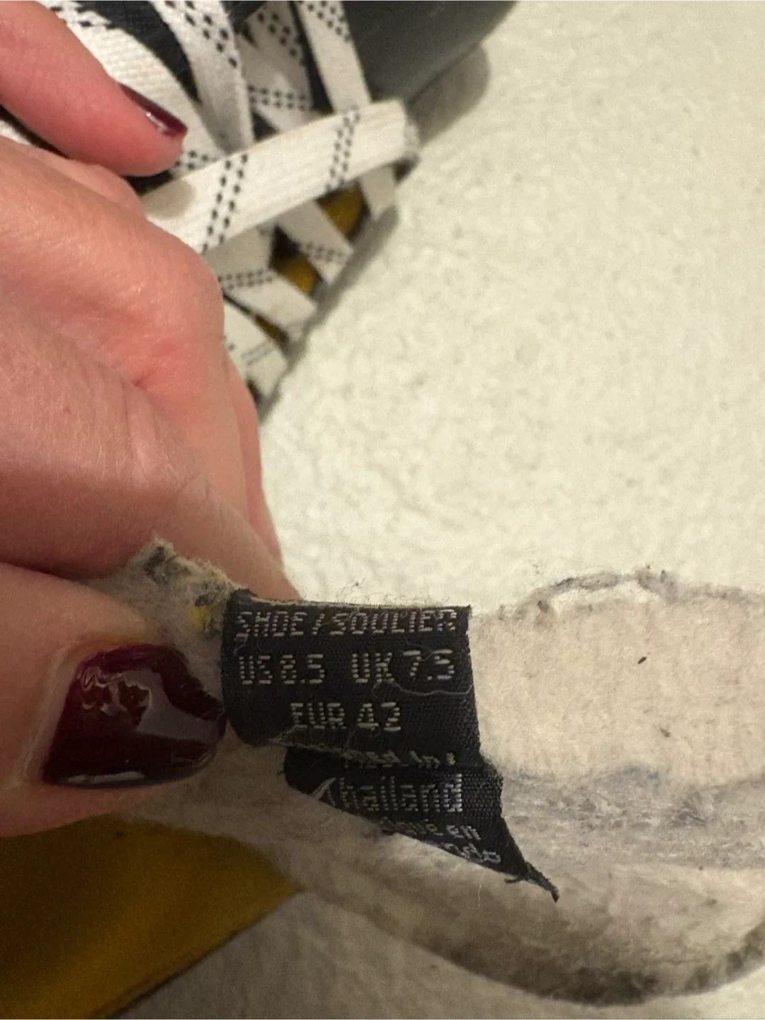 Bauer Ice Hockey Skates - Size 8.5 image indicator(3)