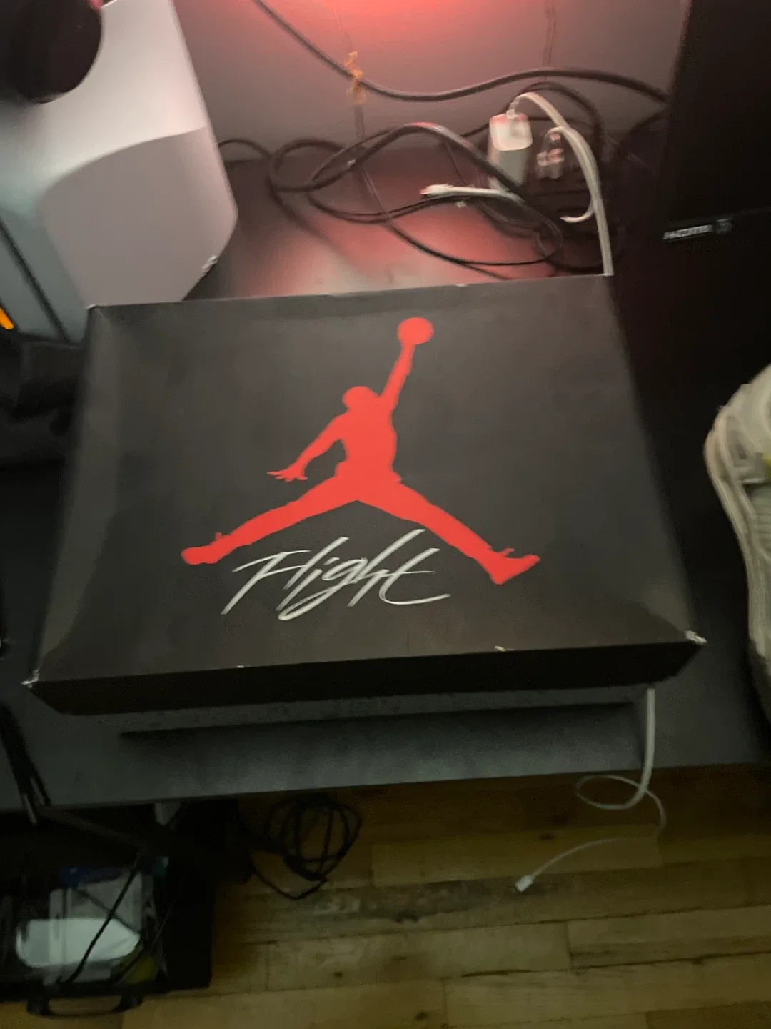 Air Jordan 4 Retro SE (GS) - Size 5.5Y image indicator(4)